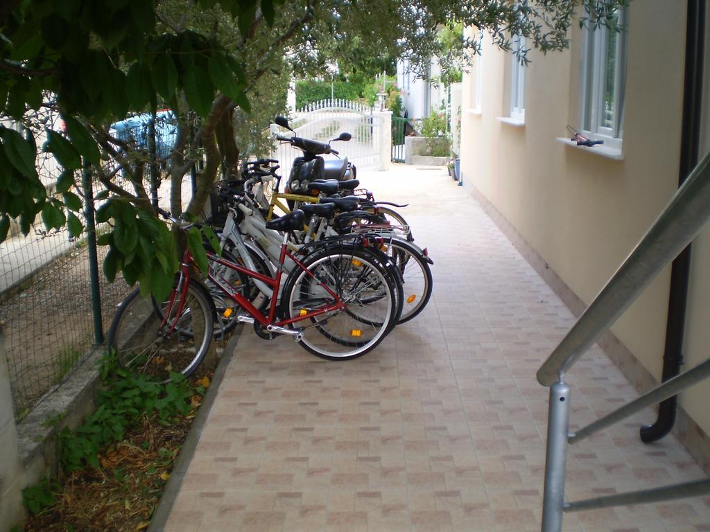 Apartments Tare, Free Parking Vodice Chambre photo