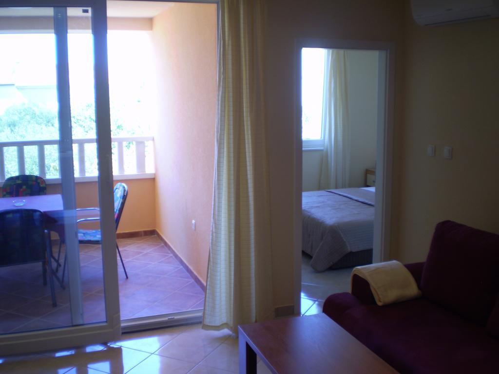 Apartments Tare, Free Parking Vodice Chambre photo