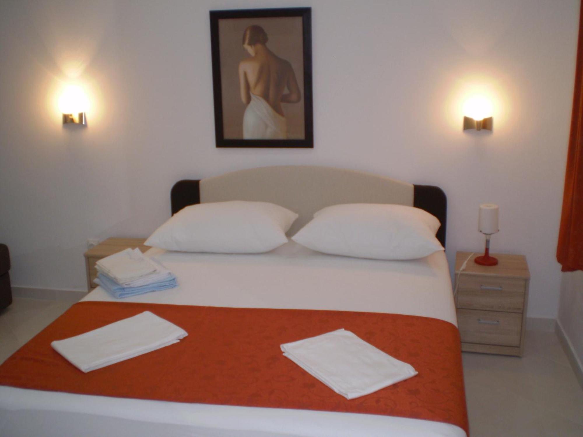 Apartments Tare, Free Parking Vodice Extérieur photo